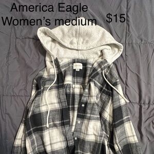 American Eagle women’s flannel hoodie button down jacket